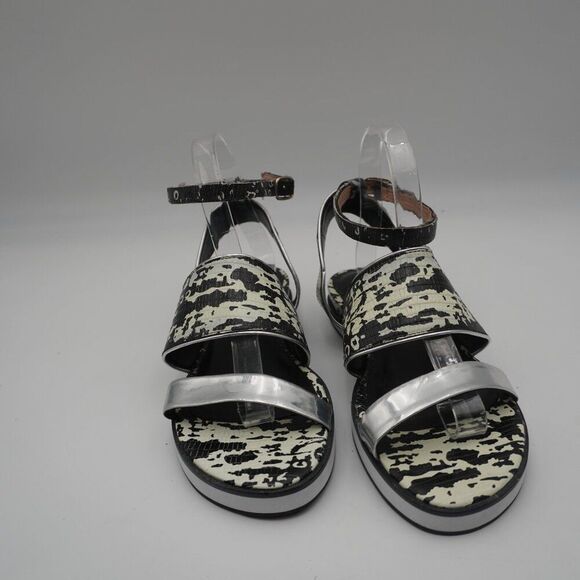 Pour La Victoire Sabina Ankle Strap Flat Sandals, Black/white/silver Size 7. - Picture 2 of 8